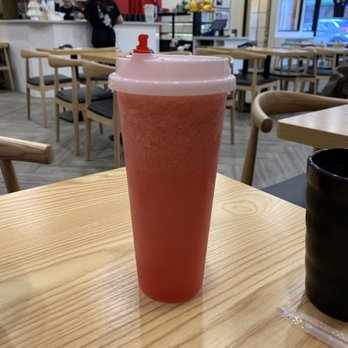 Dagu Rice Noodle - Watermelon juice - Noodles Near Me - Calgary, Alberta Dagu Rice Noodle - Watermelon juice - Noodles Near Me - Calgary, Alberta