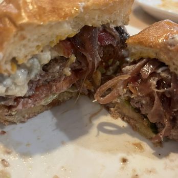 Ale House Columbia - Alehouse burger $18. This was hefty and good - New American Near Me - Columbia, Maryland