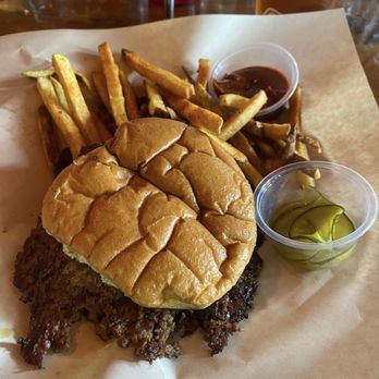 Pints & Union - Smash burger is crispy and delicious. Recommend! - Pubs Near Me - New Albany, Indiana