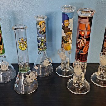 Happy Daze Smoke Shop - Glassware - Head Shops Near Me - Spring Hill, Florida Happy Daze Smoke Shop - Glassware - Head Shops Near Me - Spring Hill, Florida
