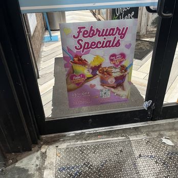 Playa Bowls - February Special - Juice Bars & Smoothies Near Me - Brooklyn, New York Playa Bowls - February Special - Juice Bars & Smoothies Near Me - Brooklyn, New York