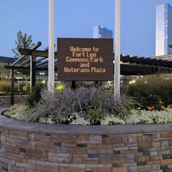 Fort Lee Commons - Welcome! - Parks Near Me - Fort Lee, New Jersey Fort Lee Commons - Welcome! - Parks Near Me - Fort Lee, New Jersey