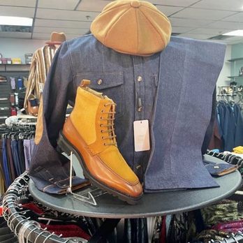 Top 2 Bottom Fashions - Blue jean suit and mustard color boots with tan apple hat. - Men's Clothing Near Me - Brooklyn Park, Minnesota Top 2 Bottom Fashions - Blue jean suit and mustard color boots with tan apple hat. - Men's Clothing Near Me - Brooklyn Park, Minnesota