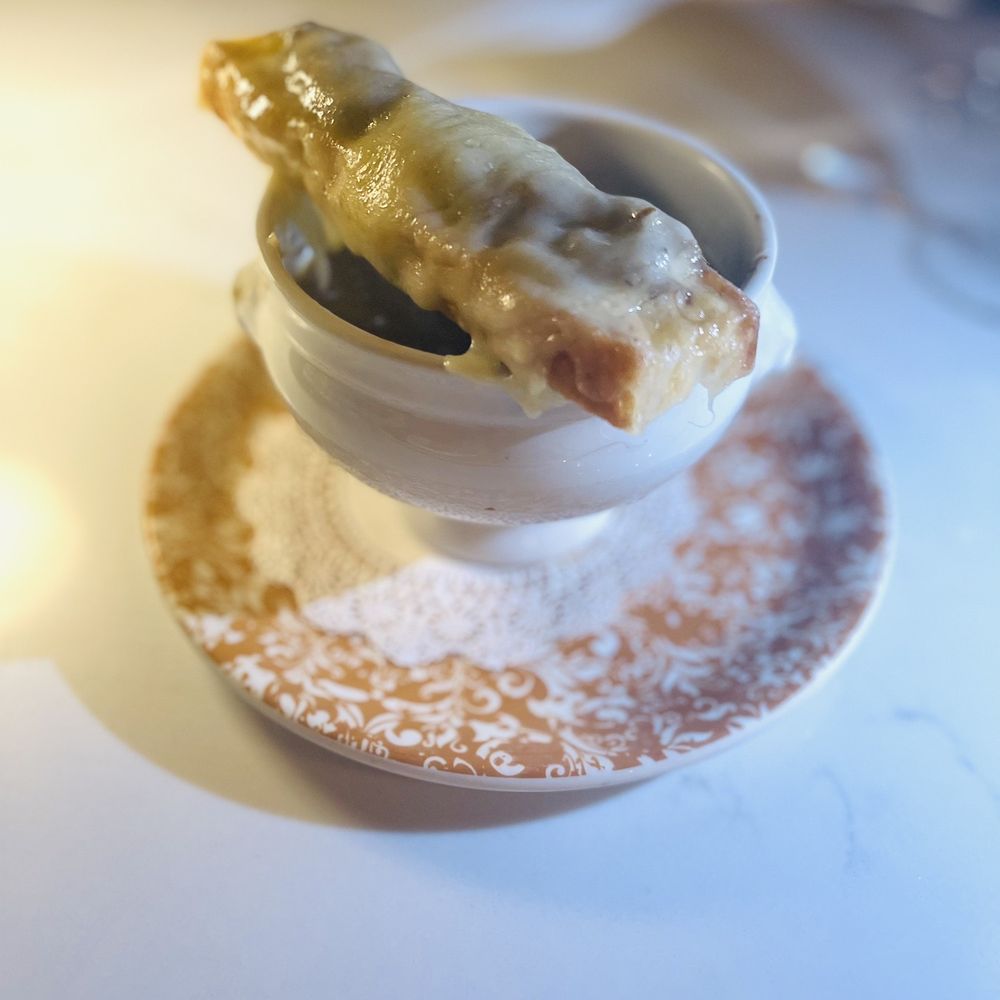 Ramsay's Kitchen - French onion soup - New American Near Me - Las Vegas, Nevada Ramsay's Kitchen - French onion soup - New American Near Me - Las Vegas, Nevada