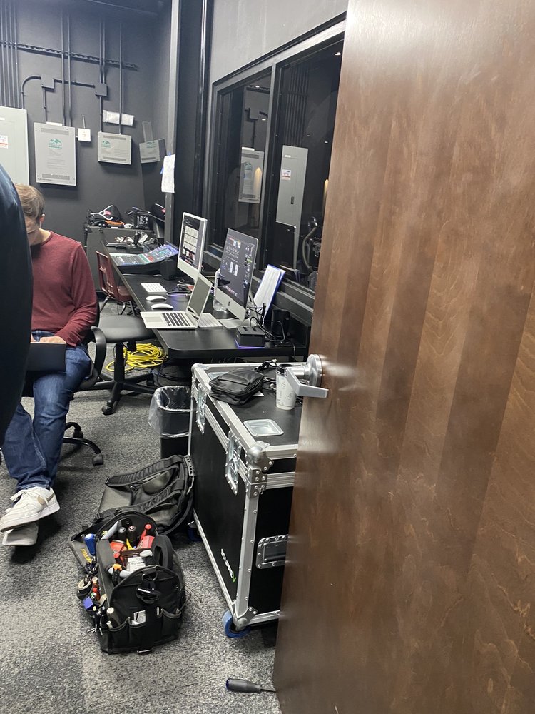 ARBOGAST PERFORMING ARTS CENTER Updated September 2024 17 Photos