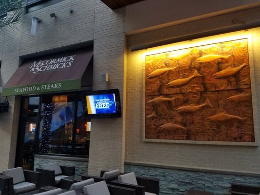 McCormick & Schmick's Seafood & Steaks by null