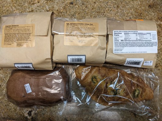 The Coffee Bean & Tea Leaf by null