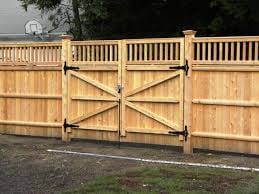 Slide of Rowe's Roofing