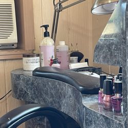Shears Hair Salon - Their nail station.