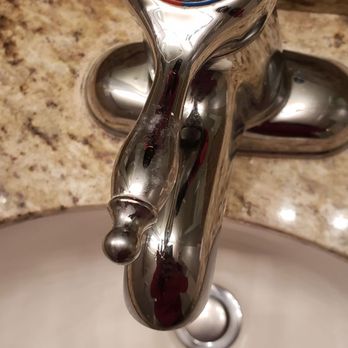 Yellow Glove Cleaning - Left faucets dirty - Home Cleaning Near Me