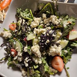 Strawberry Kale Salad