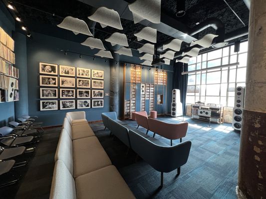Memphis Listening Lab by null