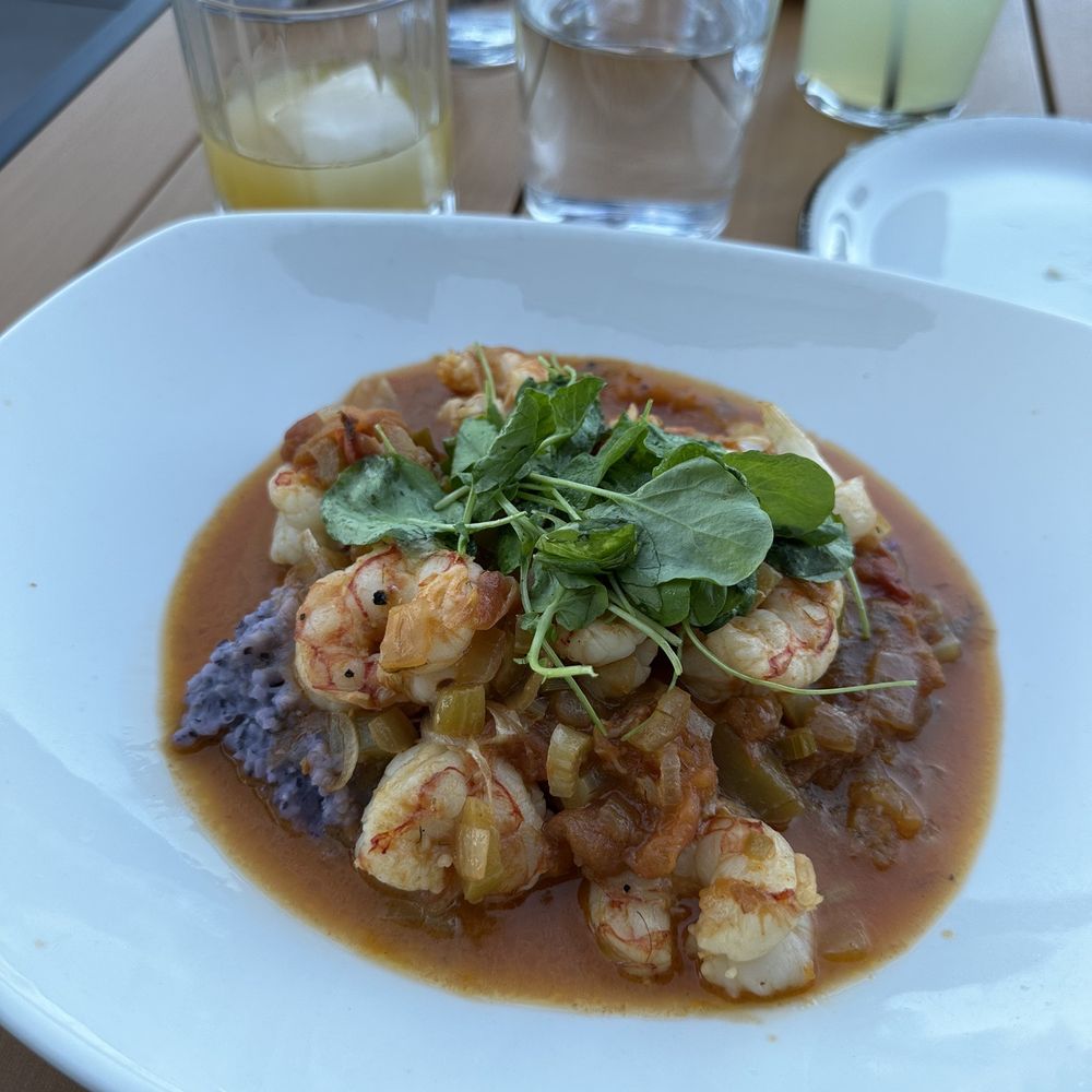 Oxbow Urban Kitchen - Shrimp and Grits and Kentucky penicillin drink! Yummy - Steakhouses Near Me - Sumner, Washington Oxbow Urban Kitchen - Shrimp and Grits and Kentucky penicillin drink! Yummy - Steakhouses Near Me - Sumner, Washington