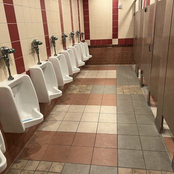 Cinemark Legacy and XD - Mens Restroom - clean but no covers while you pee - Cinema Near Me - Plano, Texas
