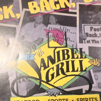 The Sanibel Grill - Pizza Near Me - Sanibel, Florida