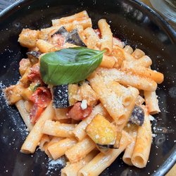 Mama Eat - A Sicilian