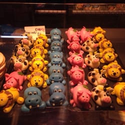 DéKáčko - So many animals!!!!!! Only 32 CZK each too!!!!!!