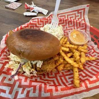 Byrds Hot Chicken - Sandwich Combo - Fast Food Near Me - Novi, Michigan Byrds Hot Chicken - Sandwich Combo - Fast Food Near Me - Novi, Michigan