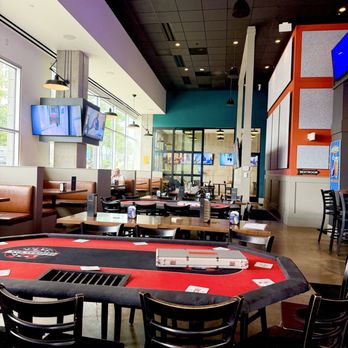 Tap & Burger Belleview Station - Burgers Near Me - Denver, Colorado Tap & Burger Belleview Station - Burgers Near Me - Denver, Colorado