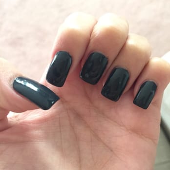 Oscar Nails & Spa - I wanted a dark greyish blue this time. Jason did a great job as always!!! - Nail Salons Near Me - Flushing, New York
