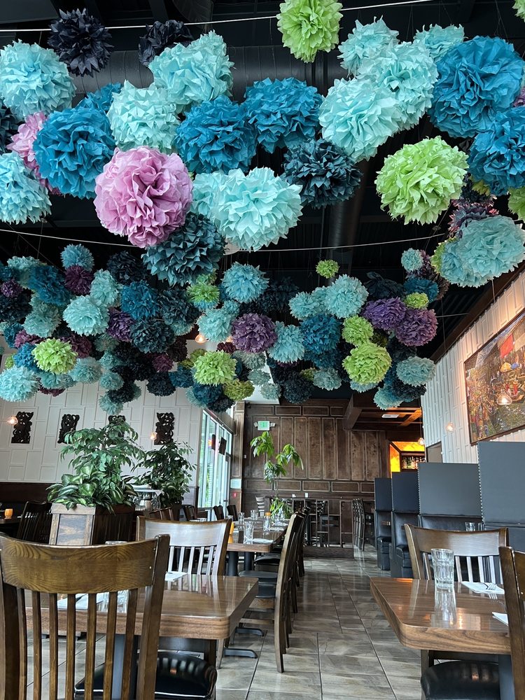 Mango Thai Cuisine & Bar