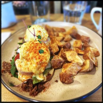 The Crabapple Cafe - Eggs Benedict - Bacon, Spinach, Tomato, & Smashed Avocado - Breakfast & Brunch Near Me - Squamish, British Columbia The Crabapple Cafe - Eggs Benedict - Bacon, Spinach, Tomato, & Smashed Avocado - Breakfast & Brunch Near Me - Squamish, British Columbia