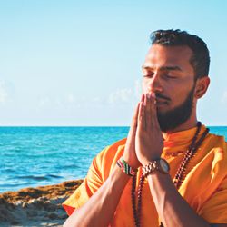 SKYLIGHT YOGA - Sri Sudarshan | Leader at SKYLIGHT YOGA™ | Miami Beach, FL | USA