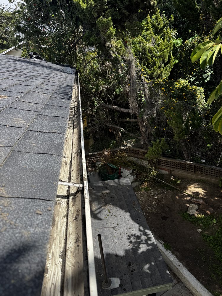 Slide of San Diego Signature Roofs