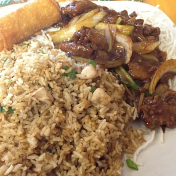 Golden Kitchen - Mongolian Beef w/ Chicken Fried Rice (lunch special) - Chinese Near Me - Mundelein, Illinois