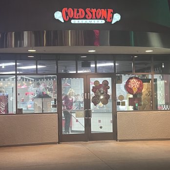Cold Stone Creamery - Closed early. So annoying! - Ice Cream & Frozen Yogurt Near Me - Oceanside, California