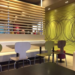 MC Donald's - Interior