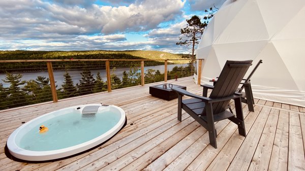 Nalu Retreat by null