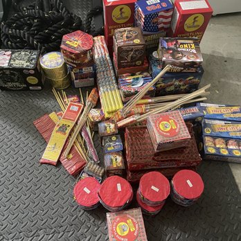 Louisiana Fireworks - So much selection! - Fireworks Near Me - Gonzales, Louisiana Louisiana Fireworks - So much selection! - Fireworks Near Me - Gonzales, Louisiana