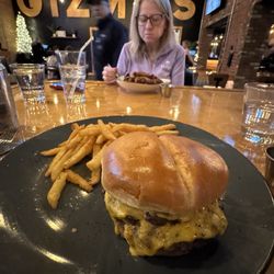 Gizmo's Tavern - Smash Burger for me, wings for my wife.