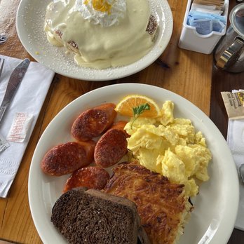 Moke’s Bread And Breakfast - Breakfast & Brunch Near Me - Honolulu, Hawaii