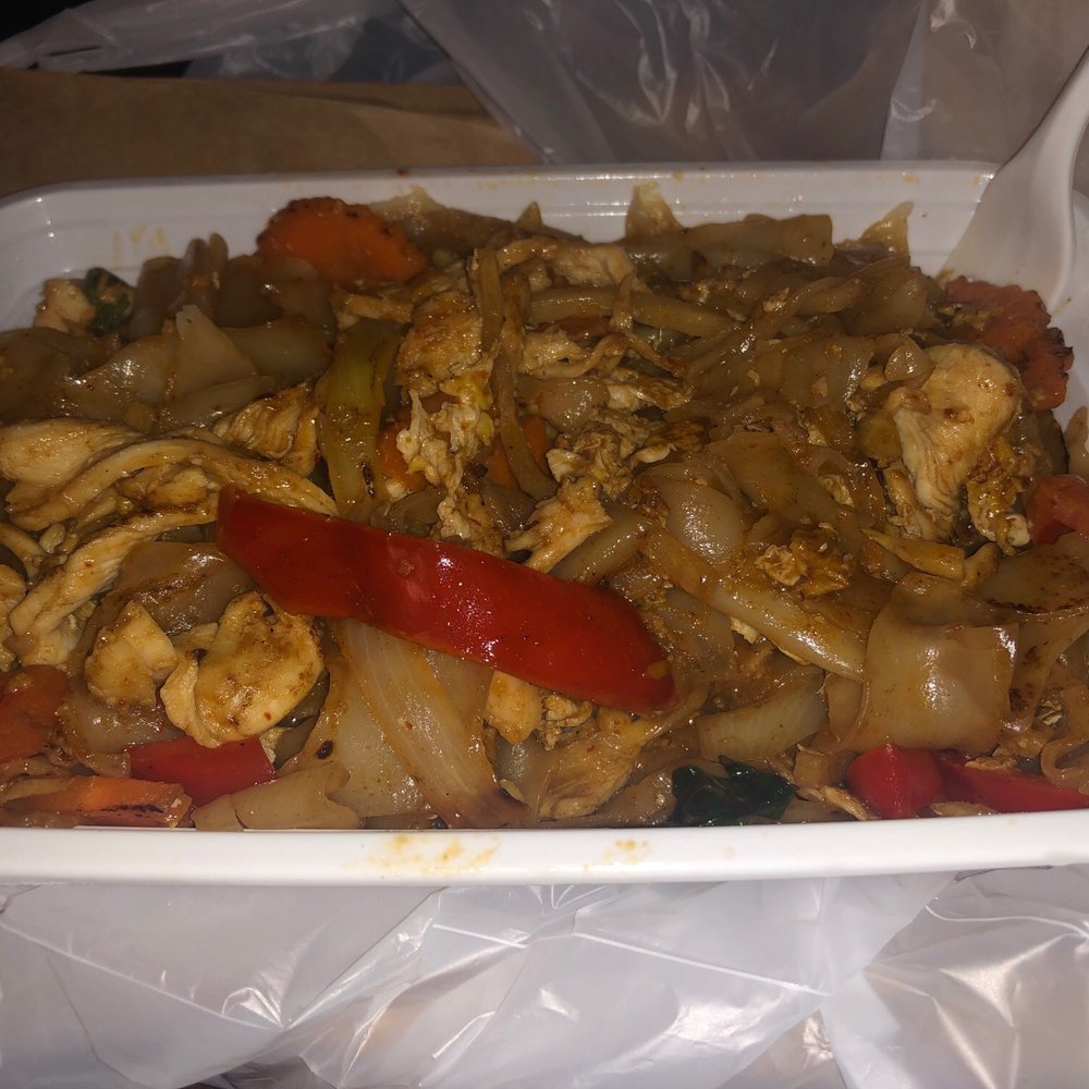 Thai Super - NF3. Drunken Noodle - Thai Near Me - New York, New York Thai Super - NF3. Drunken Noodle - Thai Near Me - New York, New York