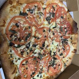 Just an amazing pizza from Branda's Italian Grill. Pizza Di Roma Just an amazing pizza from Branda's Italian Grill. Pizza Di Roma
