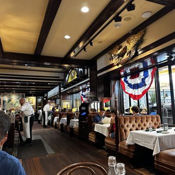 Old Ebbitt Grill - Inside - Bars Near Me - Washington, DC, District of Columbia Old Ebbitt Grill - Inside - Bars Near Me - Washington, DC, District of Columbia