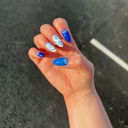 York Nails - Nails