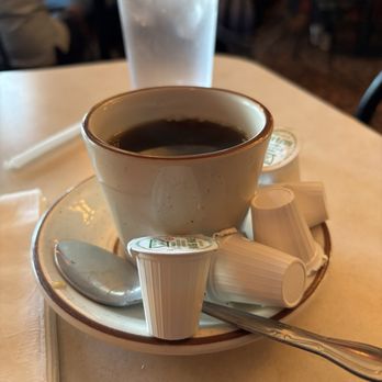 Bellevue Hotel - Questionable spoon served to me. - American Near Me - Buffalo, New York Bellevue Hotel - Questionable spoon served to me. - American Near Me - Buffalo, New York