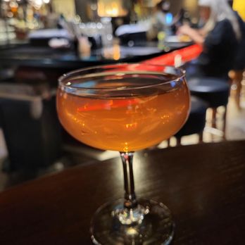 Houlihans - Pink Elephant - American Near Me - Denton, Texas