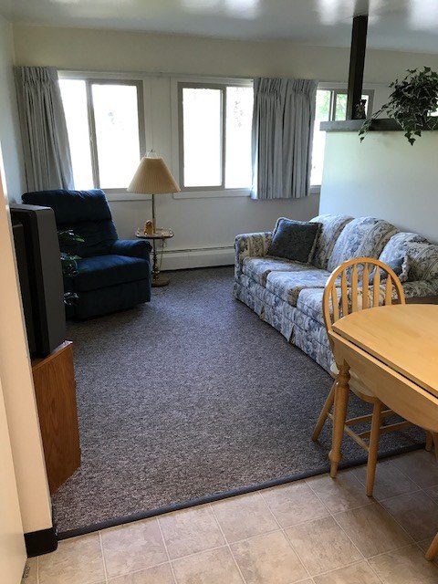 Manitou Manor Apartments - property management company in Manitowoc, WI