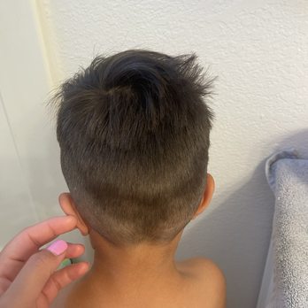 Whipper Snippers - The back is atrocious. - Kids Hair Salons Near Me - Santa Maria, California