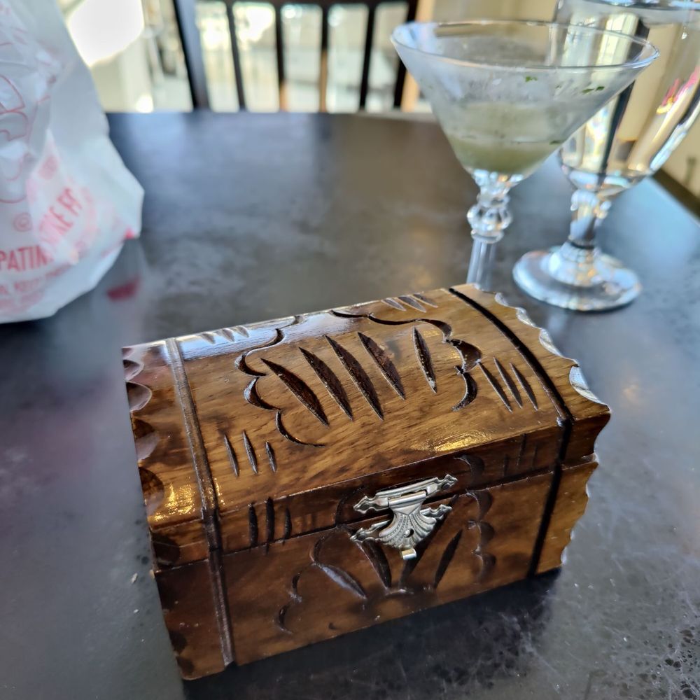 Cafe Mediterranean - A suitcase for the receipt - Mediterranean Near Me - Cincinnati, Ohio