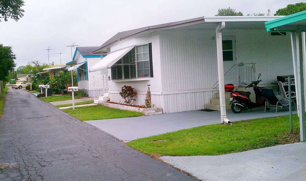 FLORIDA MOBILEHOME PARK Updated September 2024 8667 Seminole Blvd, Seminole, Florida RV