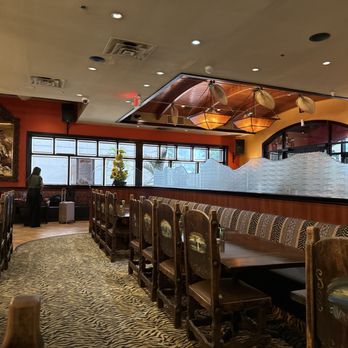 Monarcas - Massive dining room - Mexican Near Me - Fort Myers, Florida Monarcas - Massive dining room - Mexican Near Me - Fort Myers, Florida