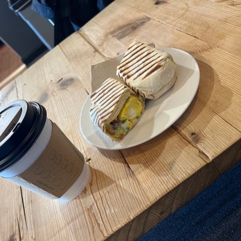 Westons Coffee & Tap - Coffee & Tea Near Me - Chicago, Illinois