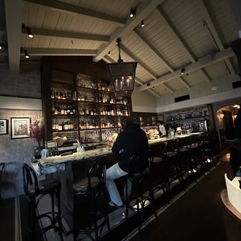 Violet Bistro - Gorgeous bar! - French Near Me - Los Angeles, California Violet Bistro - Gorgeous bar! - French Near Me - Los Angeles, California