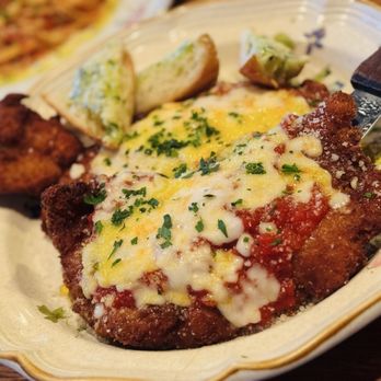 Gabbiano's - Chicken parmigiana! HUGE and perfectly cooked! - Italian Near Me - Portland, Oregon Gabbiano's - Chicken parmigiana! HUGE and perfectly cooked! - Italian Near Me - Portland, Oregon