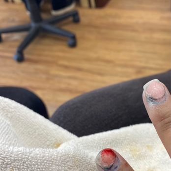 Diamond Nails - Nail Salons Near Me - Fullerton, California